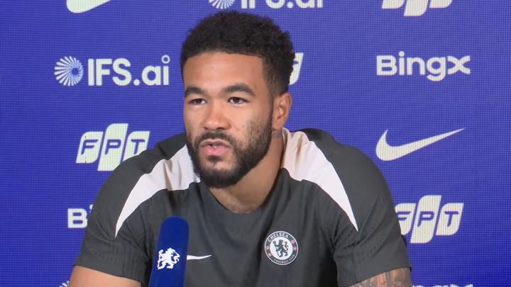  队长詹姆斯长留斯坦福桥；续约过程顺利，信心满满展望冠军征程。 体育新闻