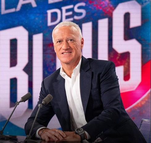  法国队世界杯最终名单即将揭晓；德尚定于北京时间5月14日凌晨两点公布。 体育新闻