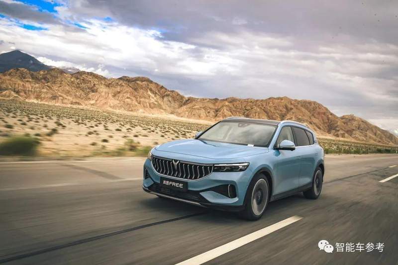  岚图困局：从高开低走的产品叙事到股权换血的生存博弈 汽车科技